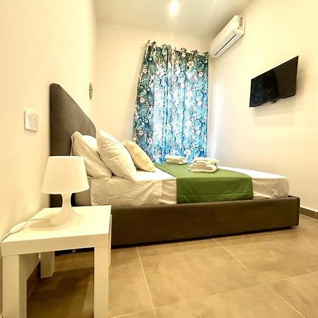 Fly Zone Naples Bed & Breakfast Ngoại thất bức ảnh